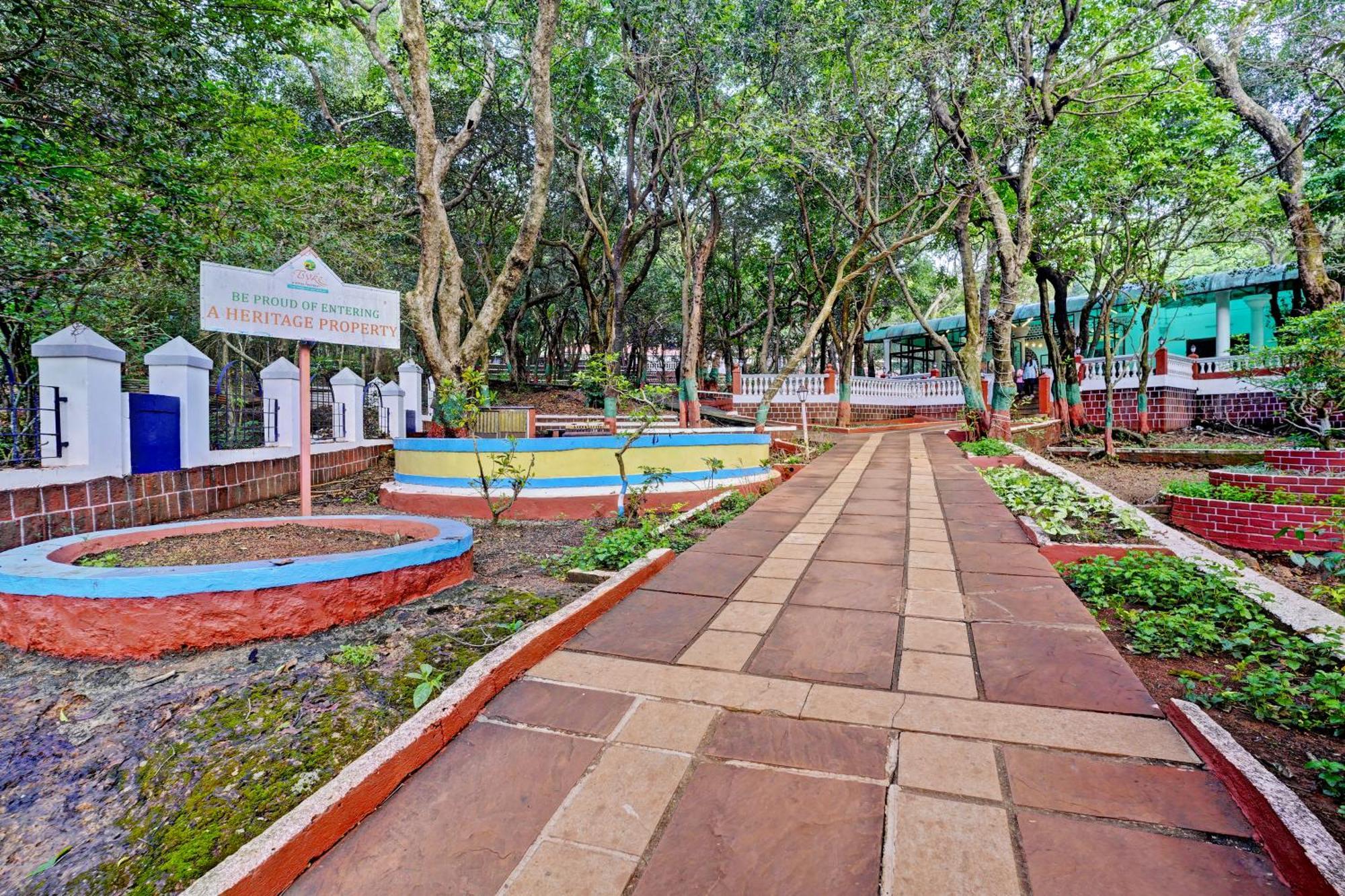 The Byke Heritage Resort - Matheran Exterior photo